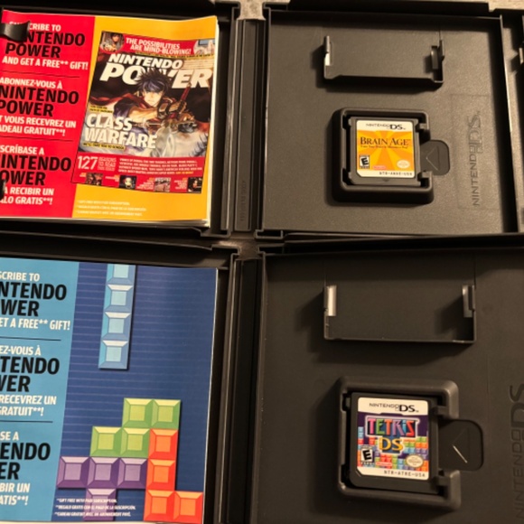 Nintendo DS lite bundle - Picture 7 of 8